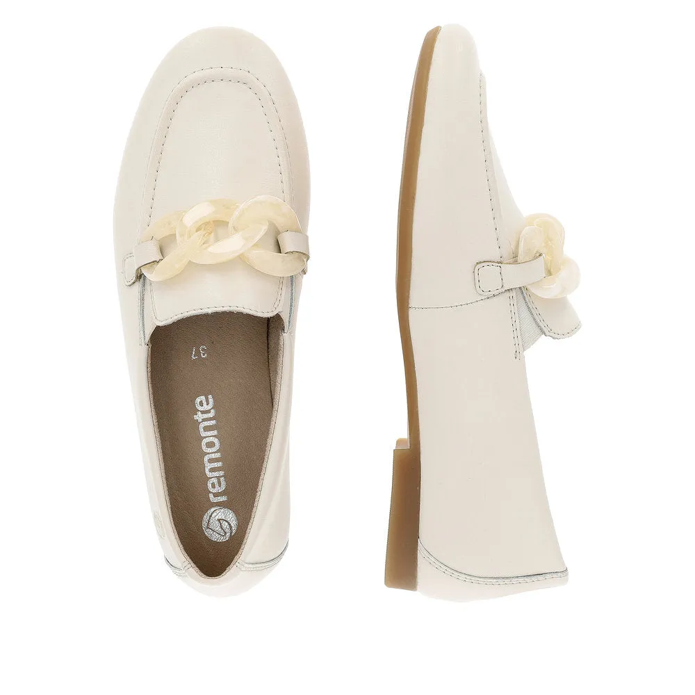 Remonte Ladies Manila Chain Trim Loafer