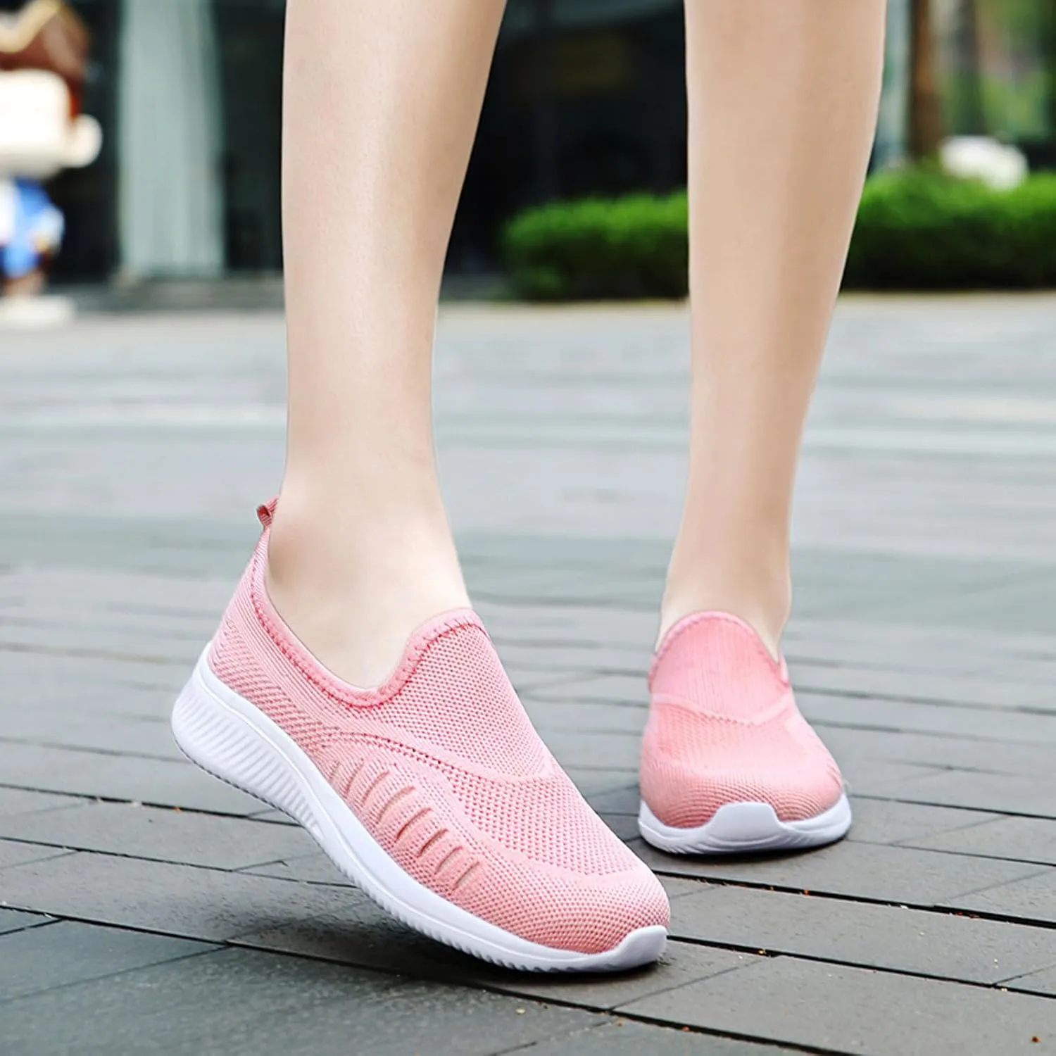 SECHRITE Women's Slip On Walking Shoes Mesh Orthopedic Shoes Slip On Comfortable Tennis Sneakers Workout Hands Free Shoes