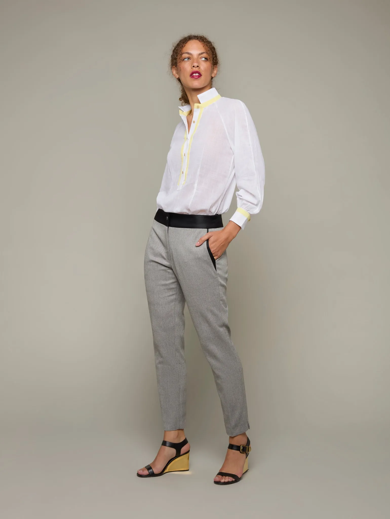 ZEPHYR | Easy Fit Raglan Blouse